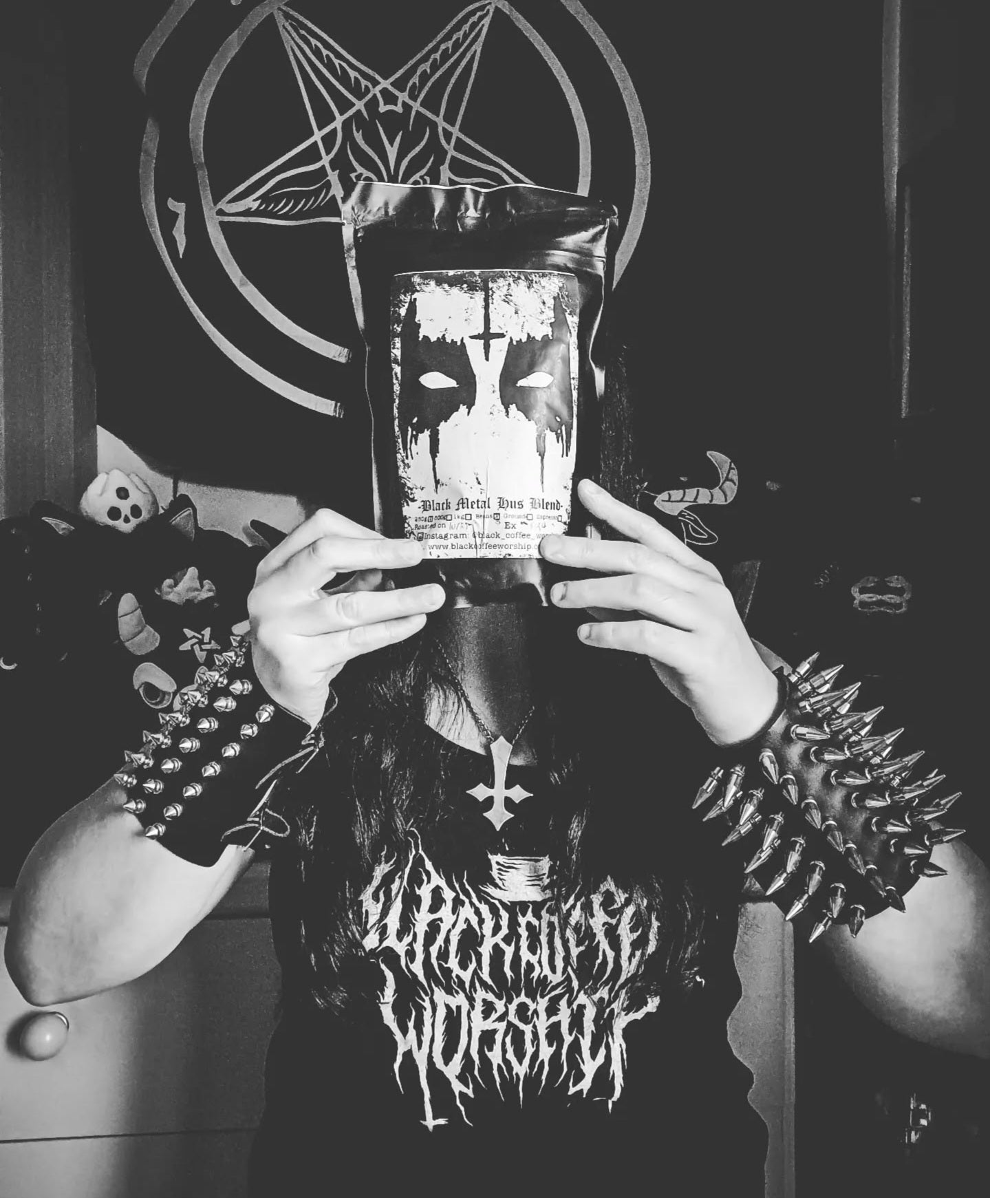 black metal hus blend (single origin bcw house blend) free bcw sticker pack*